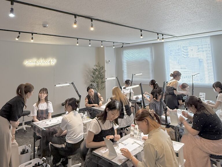 AI時代でも、ネイリストはなくならない。
